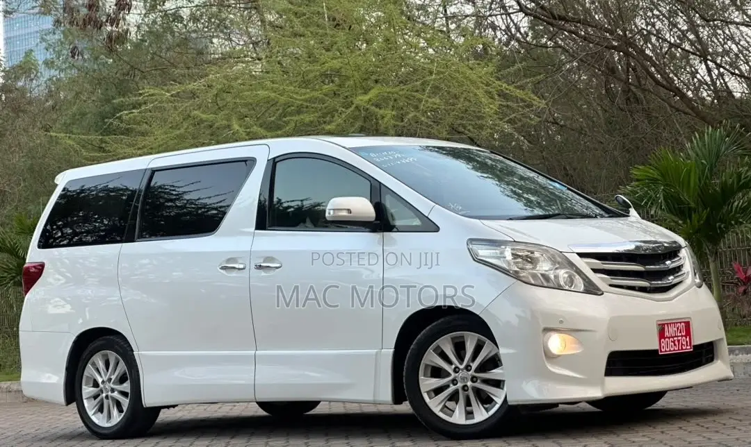 Toyota Alphard 2009 White