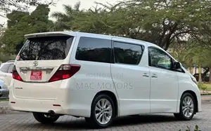 Toyota Alphard 2009 White