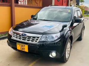 Subaru Forester 2012 Black