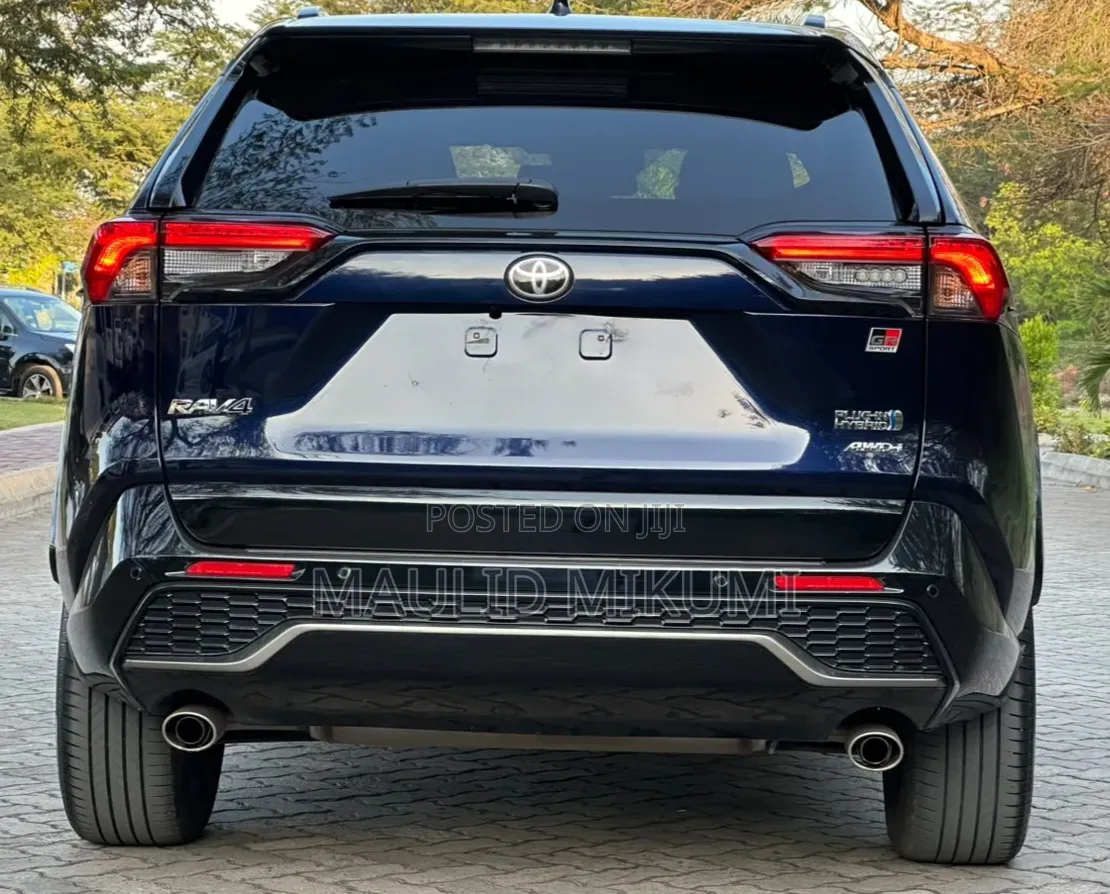 Toyota RAV4 Hybrid 2023 Black