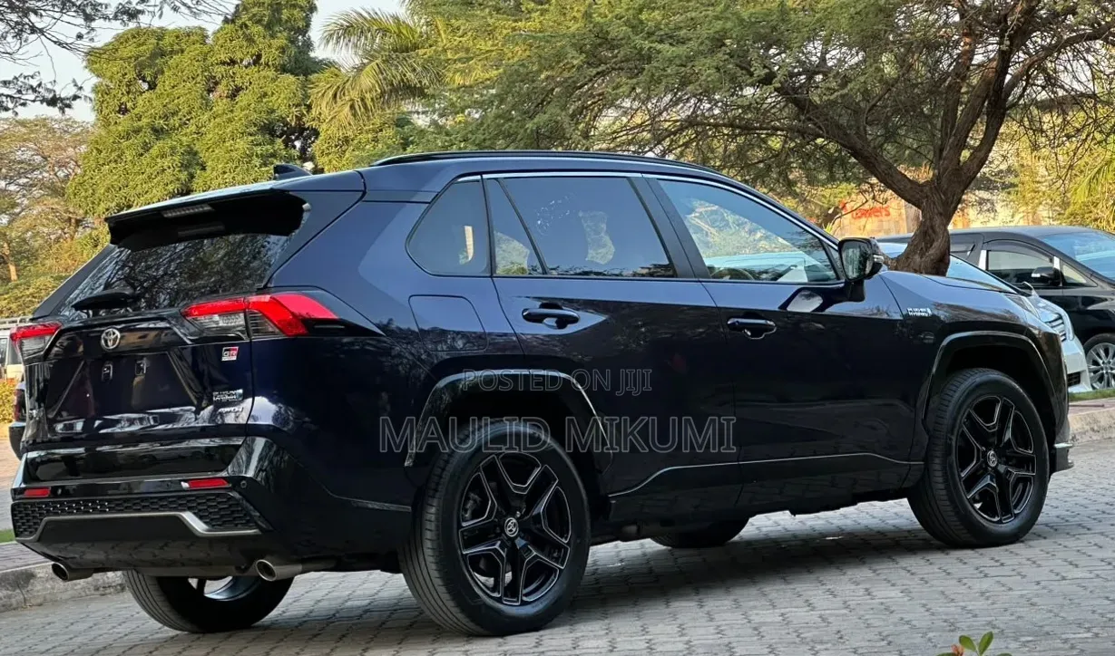 Toyota RAV4 Hybrid 2023 Black