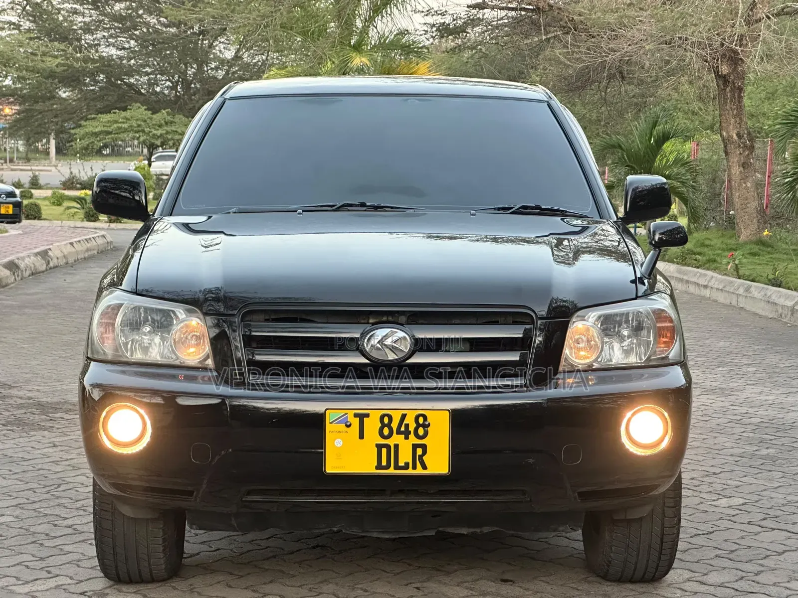 Toyota Kluger 2005