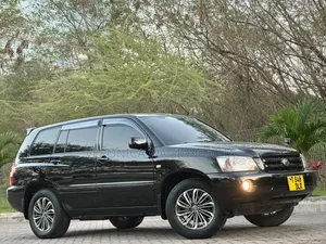 Toyota Kluger 2005