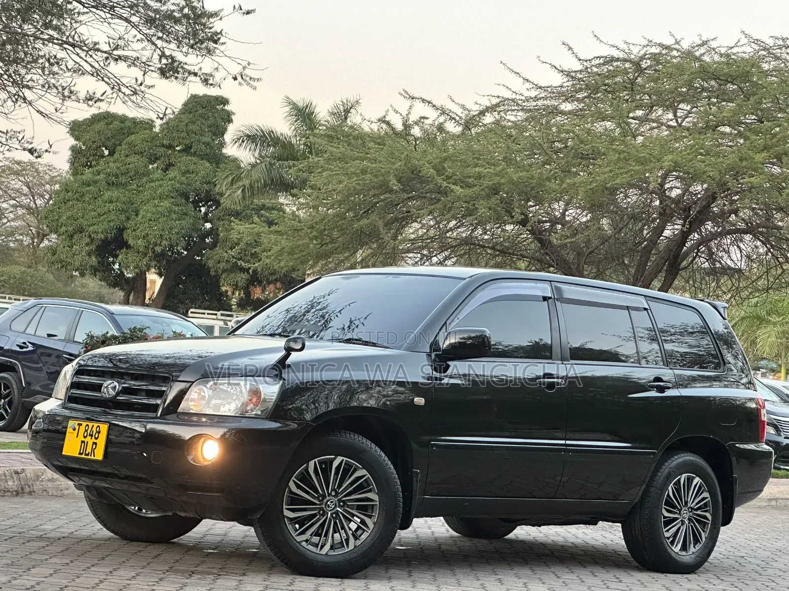 Toyota Kluger 2005