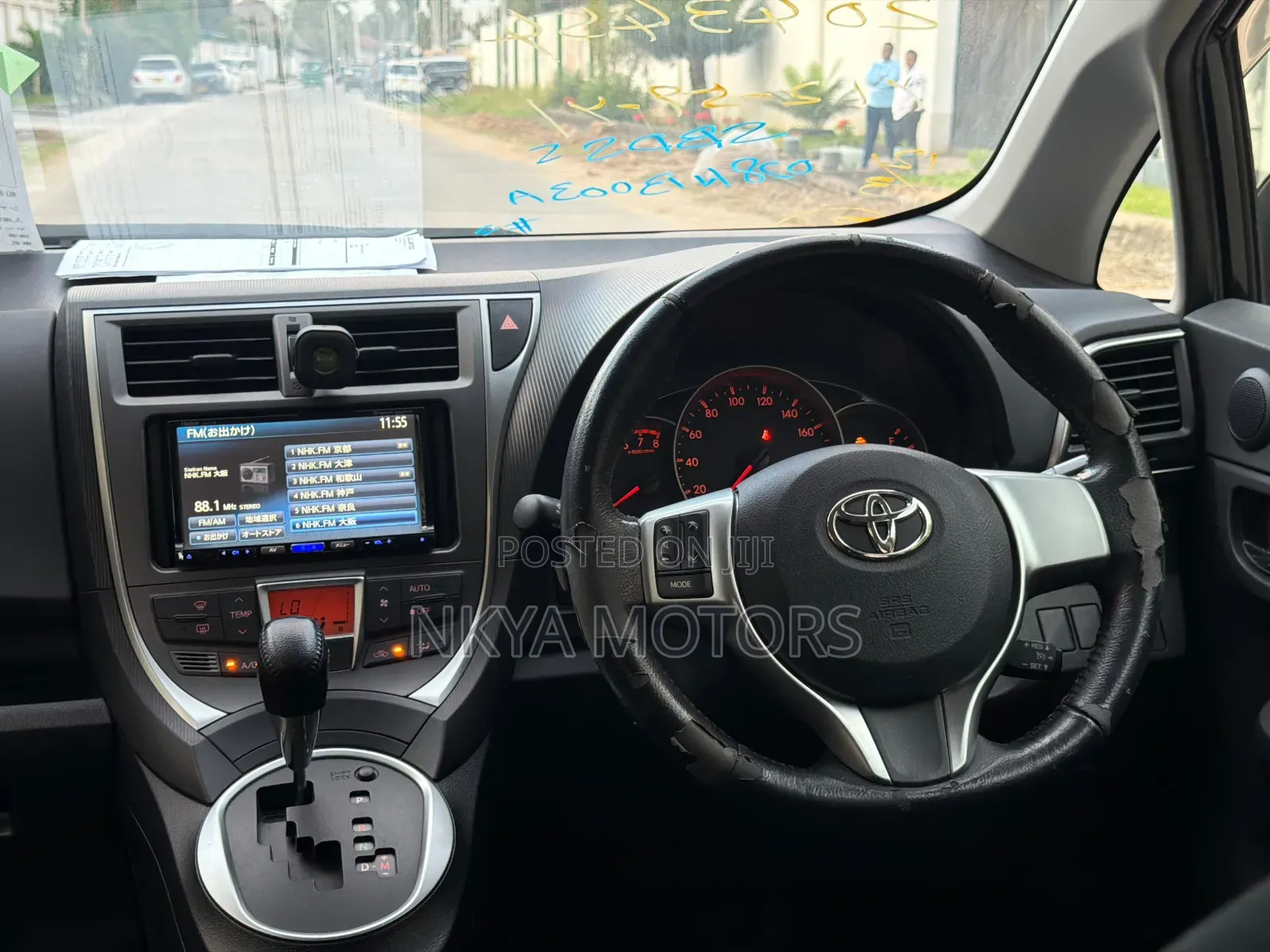 Toyota Ractis 2012 Black