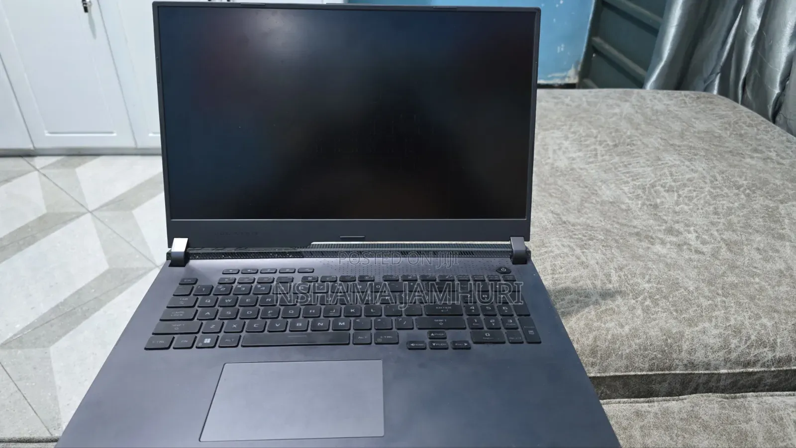 Laptop Asus ROG Strix G17 32GB AMD Ryzen 9 SSD 1T