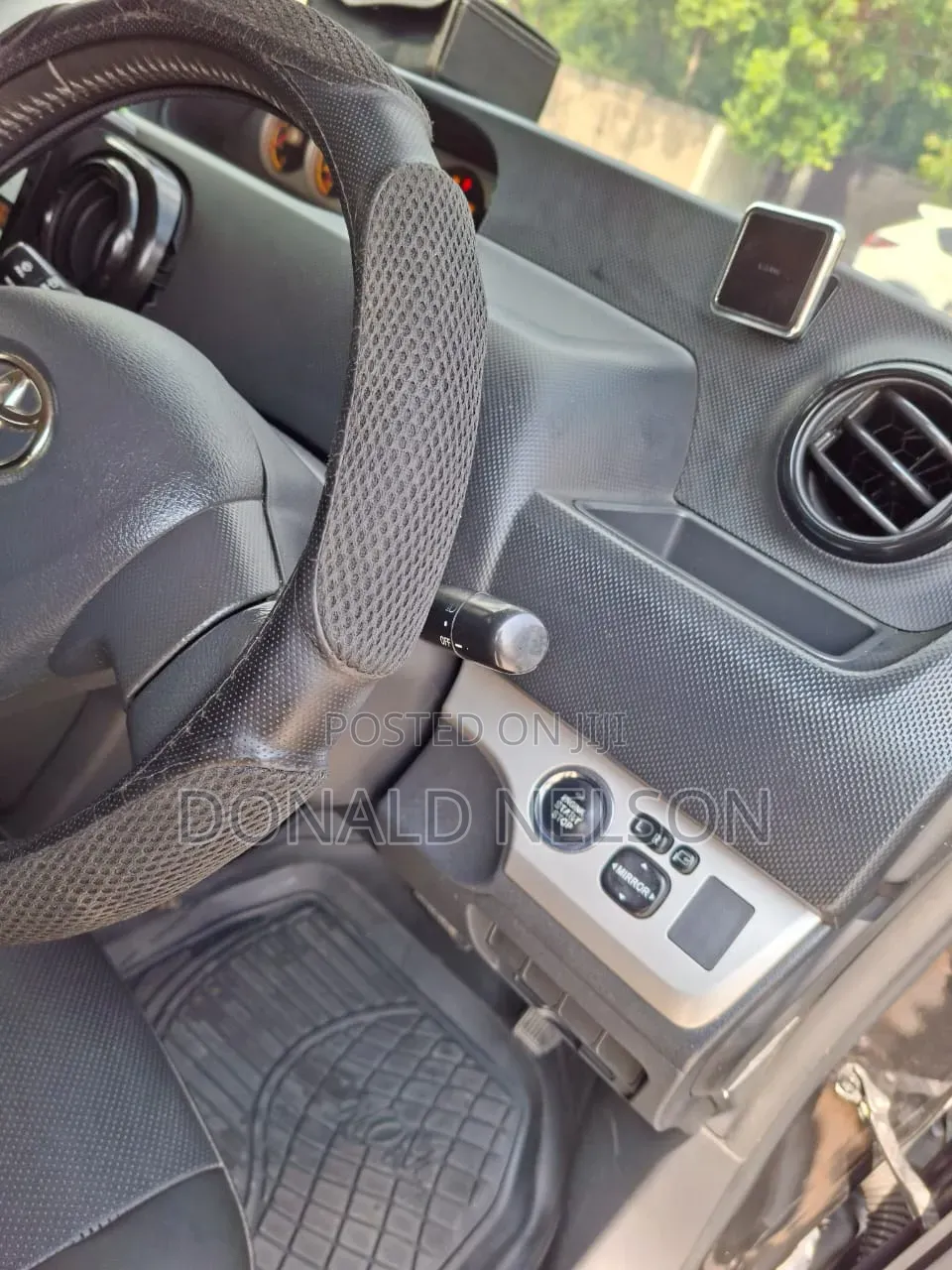 Toyota Corolla Rumion 2008 Black