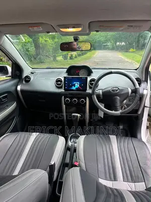 Toyota IST 2006 White