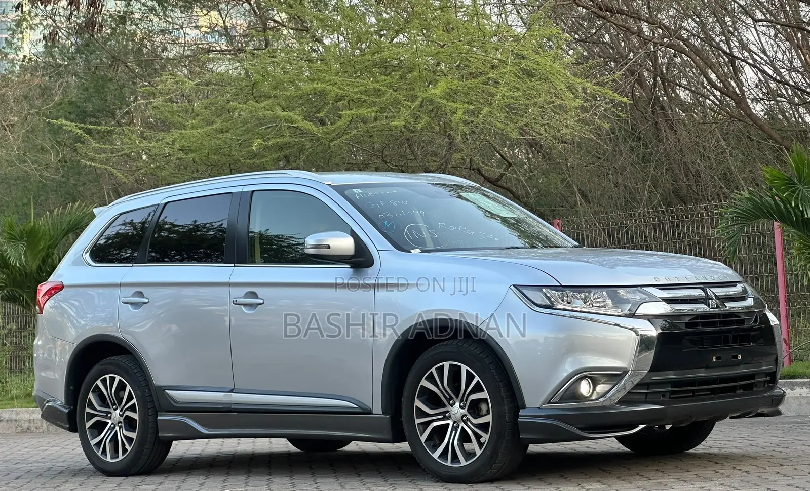 Mitsubishi Outlander 2015 Silver