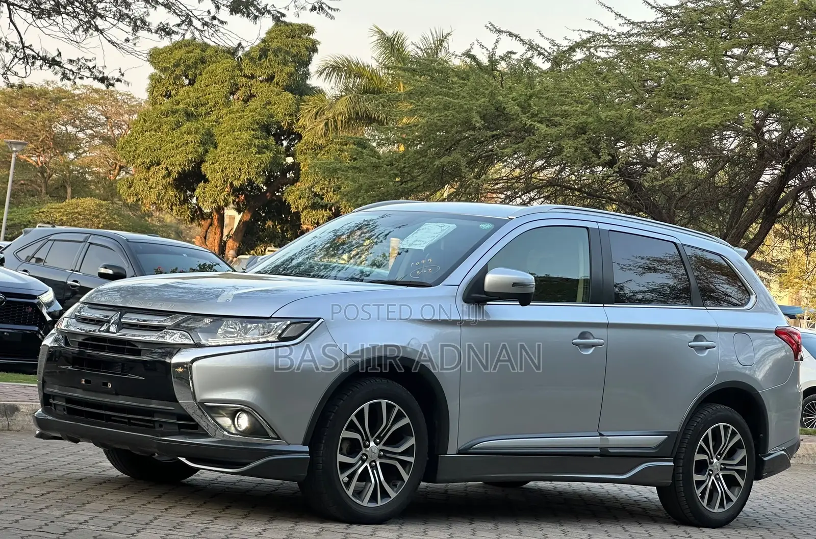 Mitsubishi Outlander 2015 Silver