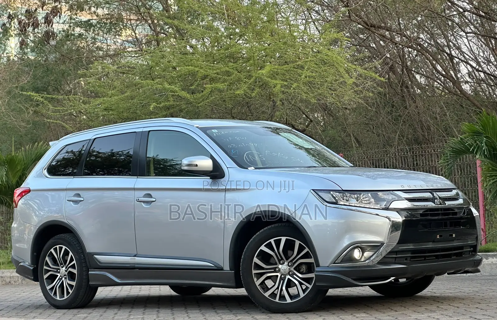 Mitsubishi Outlander 2015 Silver