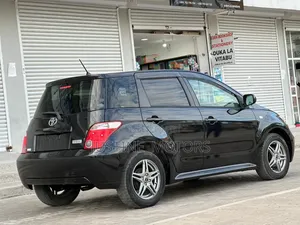 Toyota IST 2006 Black