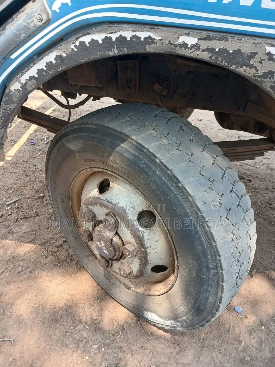 Mitsubishi Fuso 2002 Blue