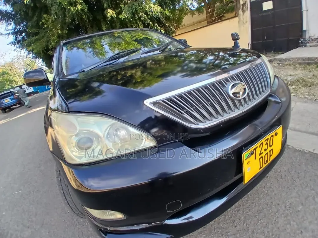 Toyota Harrier 2006 Black