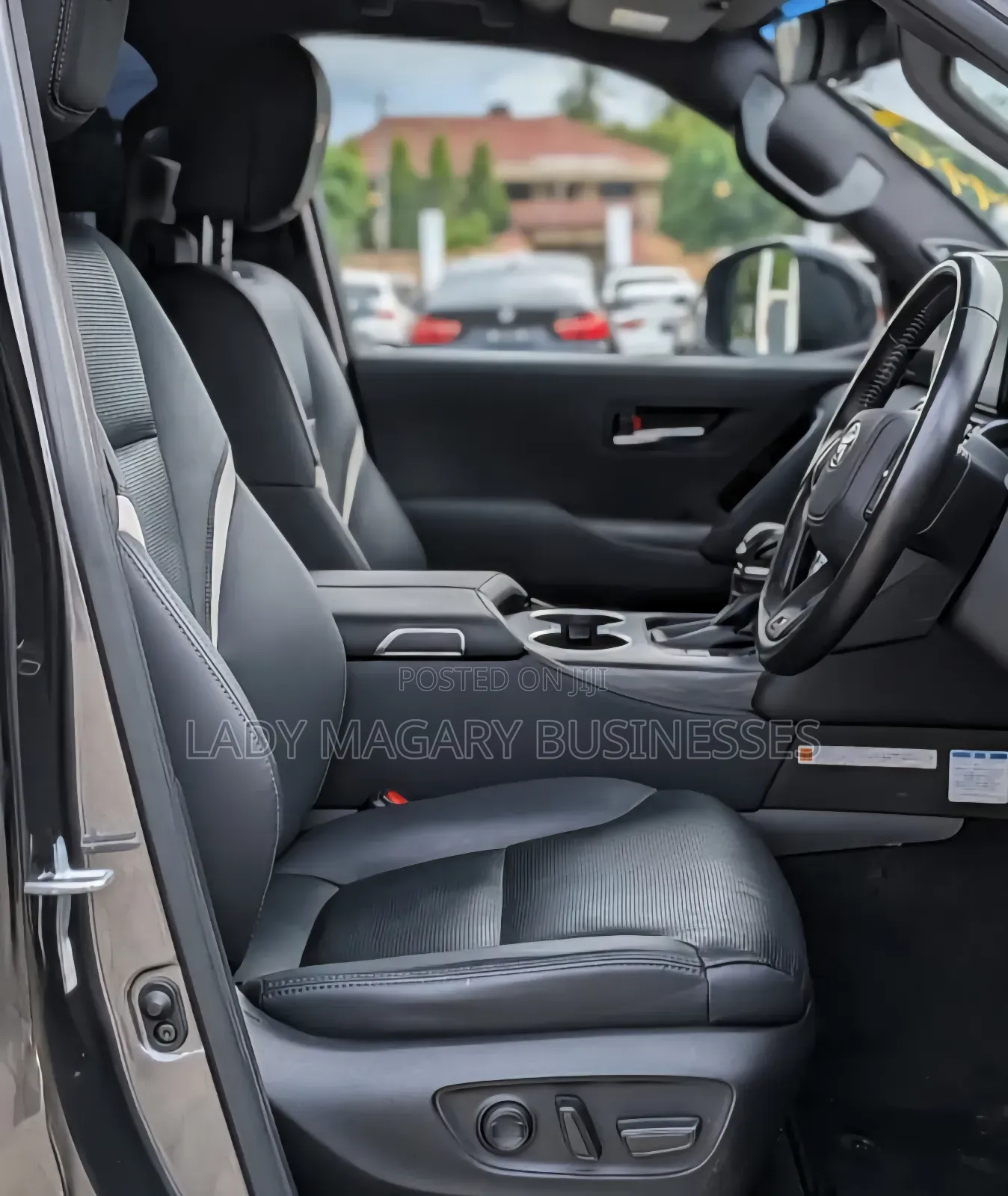 Toyota Land Cruiser LC300 2023 Gray