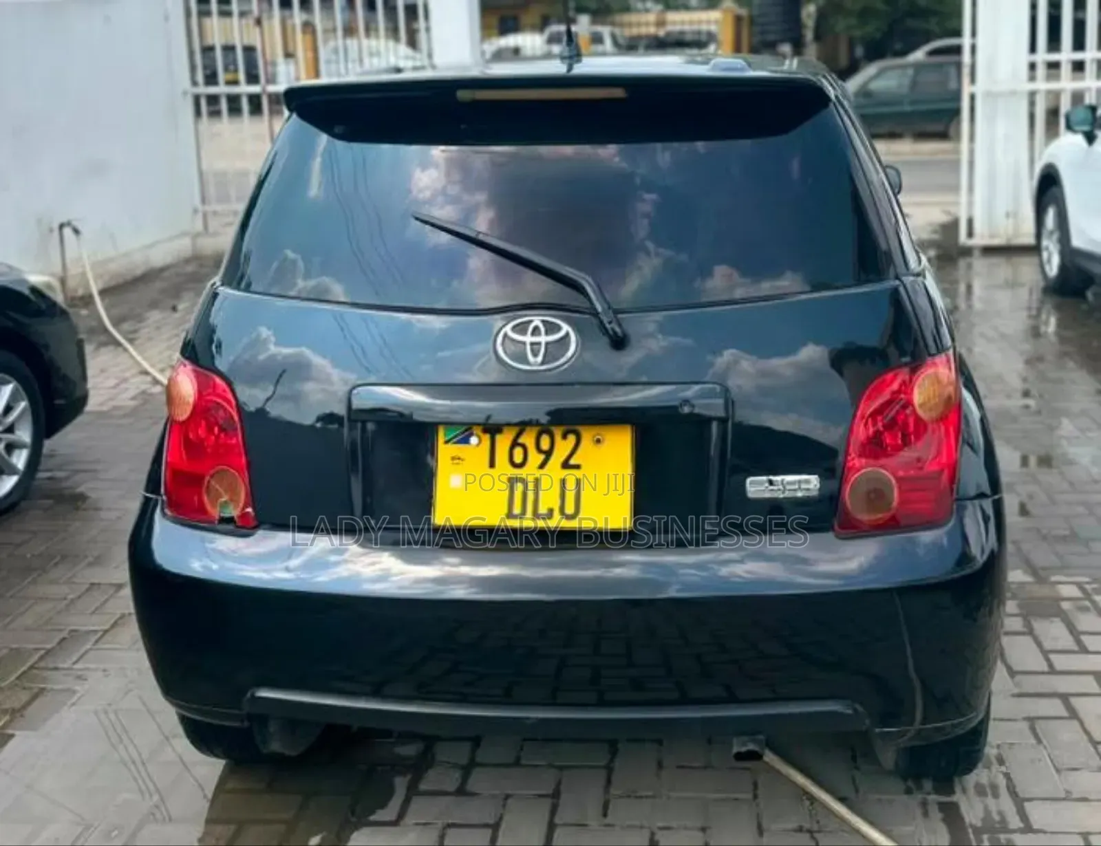 Toyota IST 2003 Black