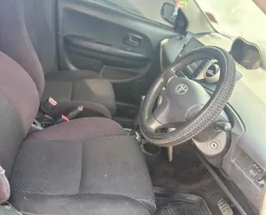 Toyota IST 2003 Black