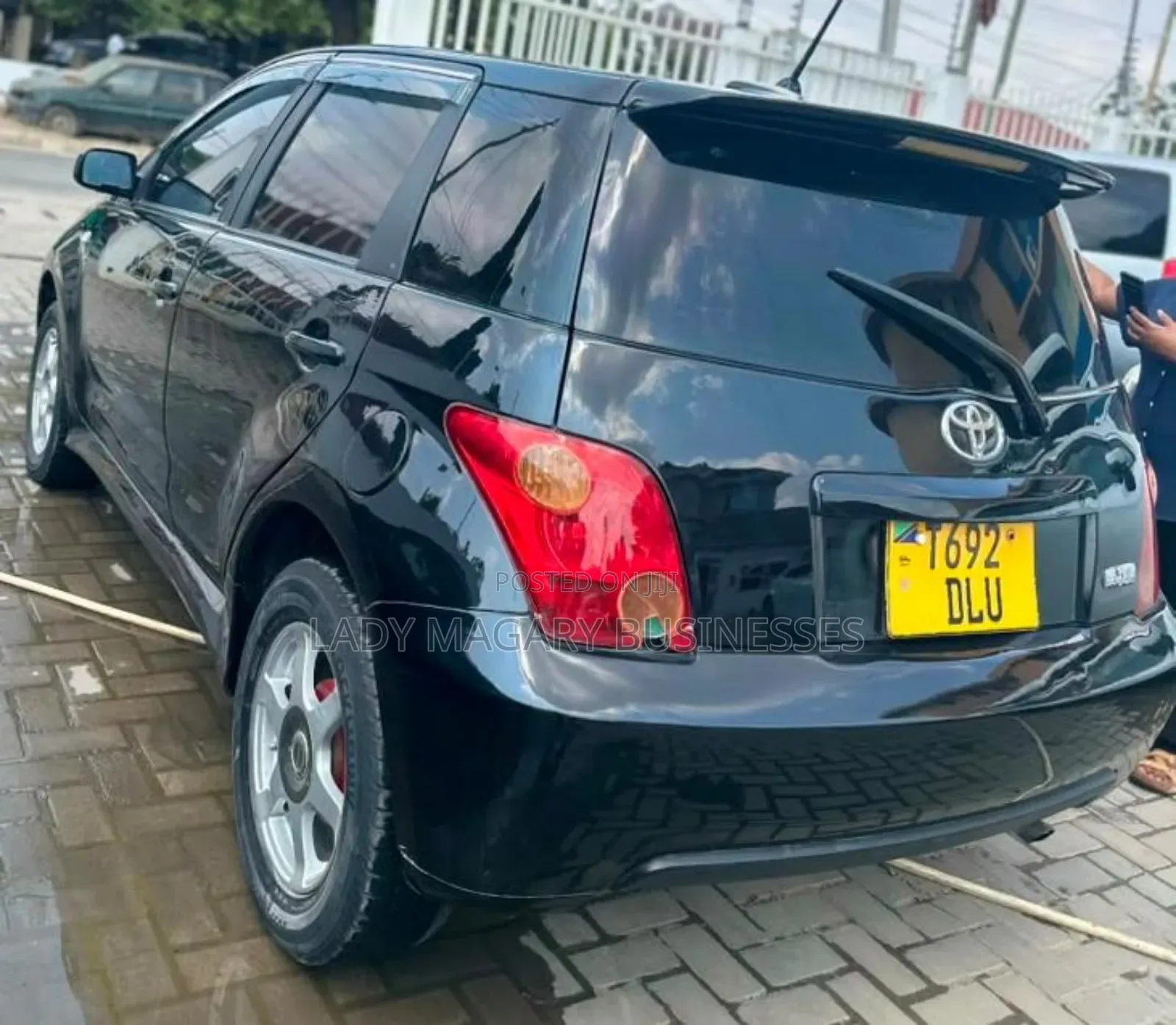 Toyota IST 2003 Black