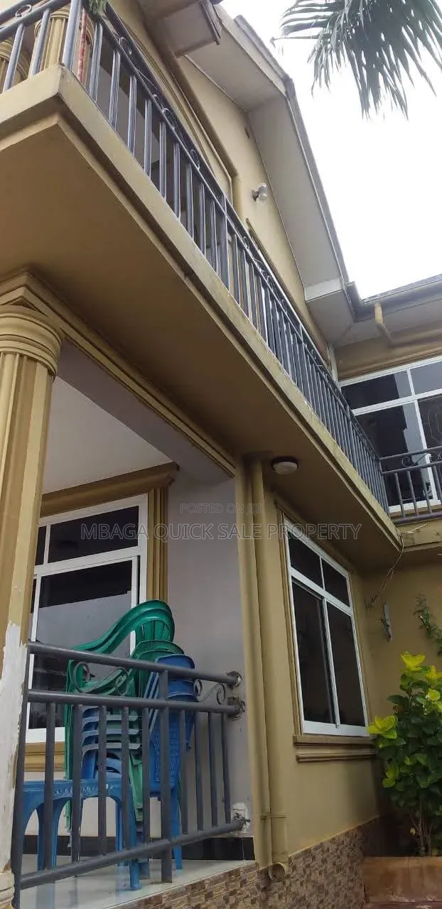 4bdrm House in Tabata for rent