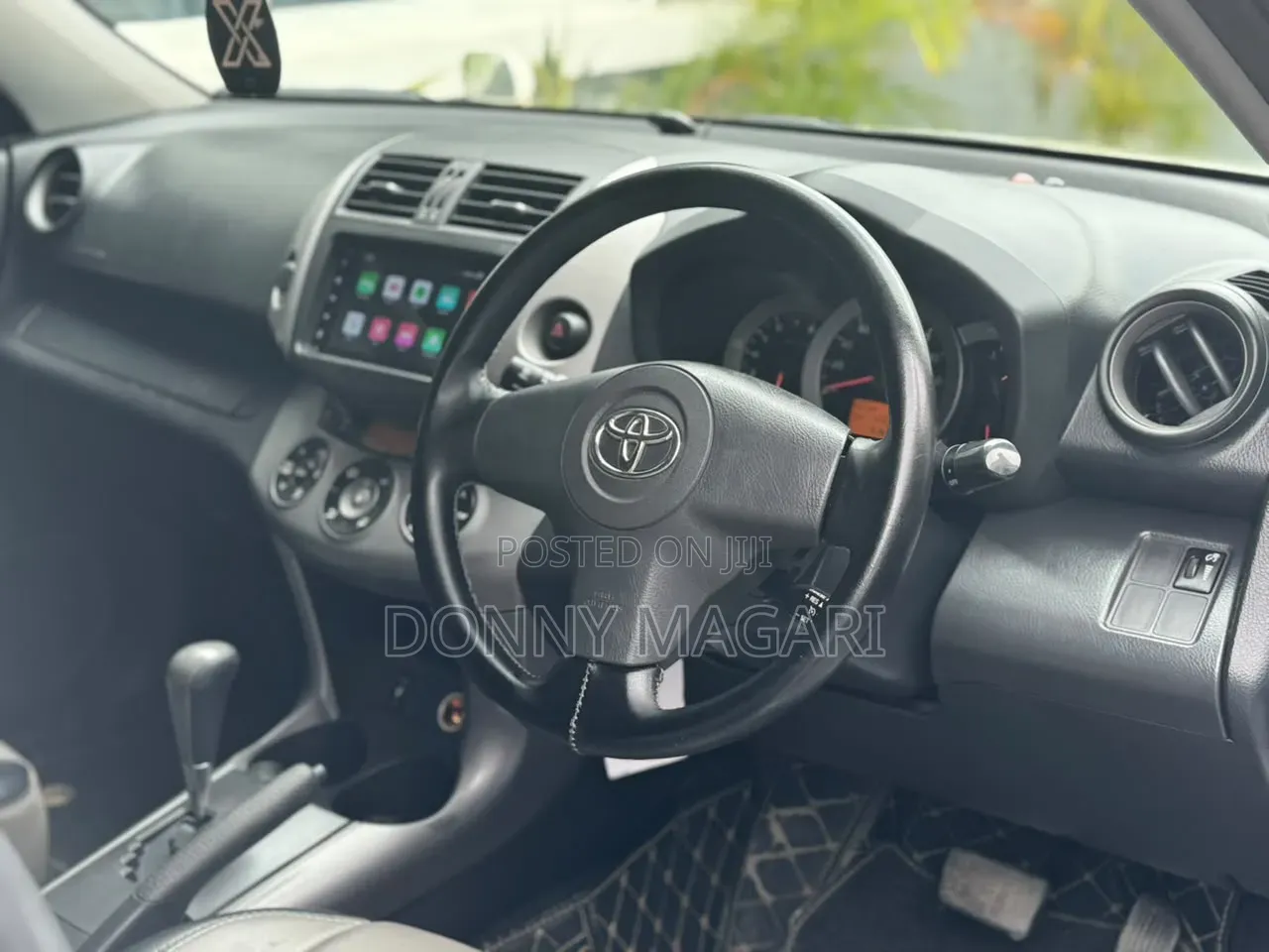 Toyota RAV4 2008 White