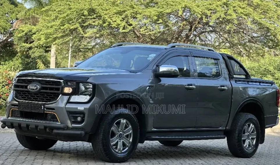 Ford Ranger Wildtrak 2024 Gray