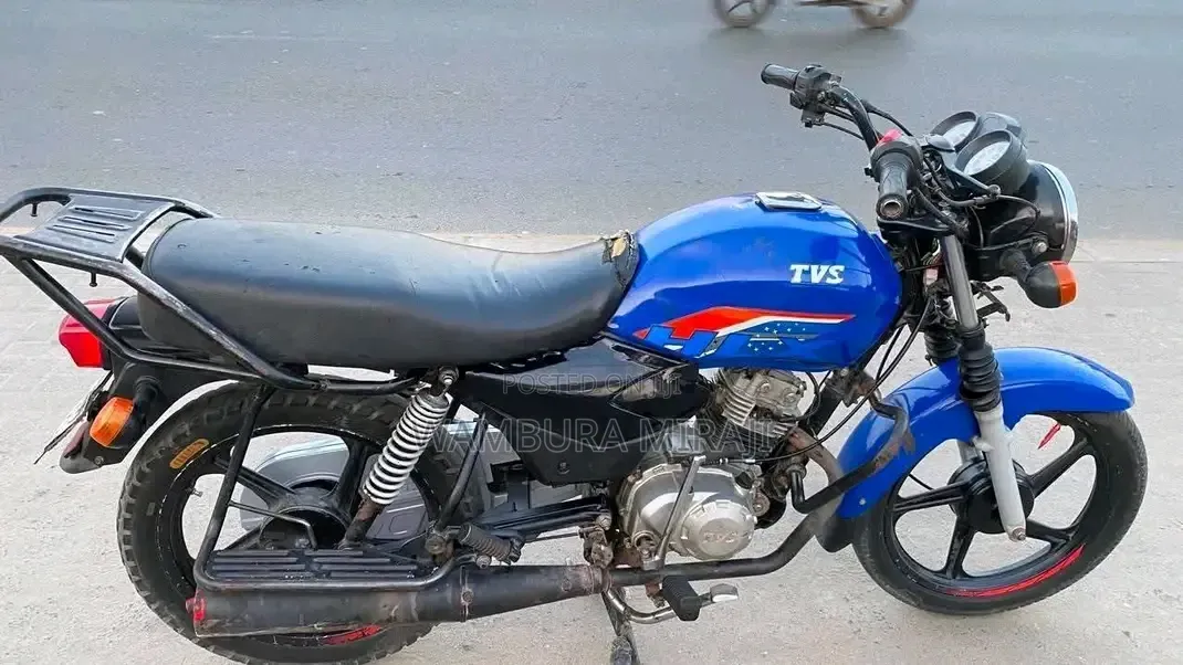 New TVS HLX 125 2025 Blue