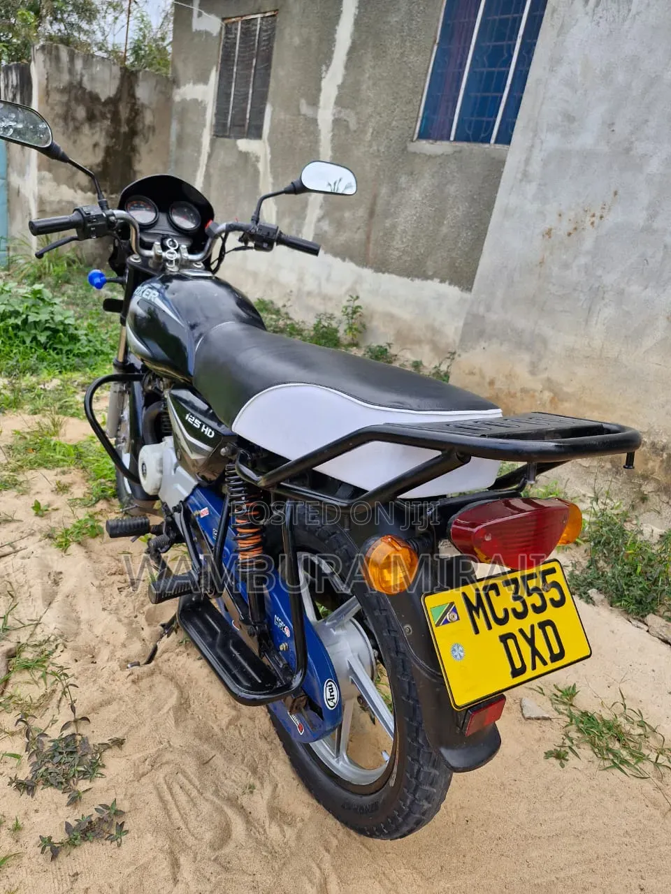 Bajaj 2025 Black