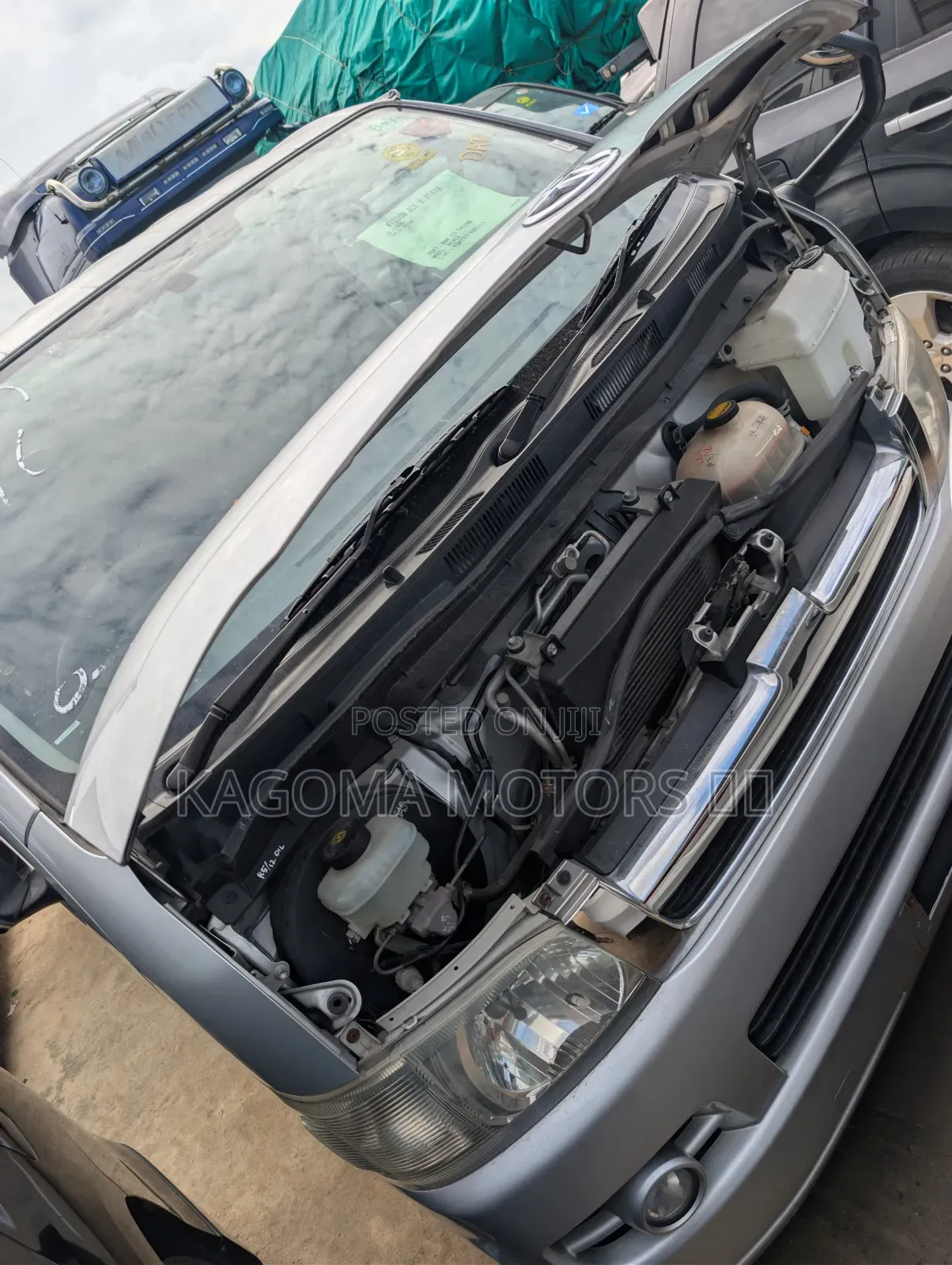 Toyota Quantum 2005 Silver