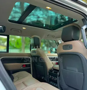 Land Rover Defender 2021 White