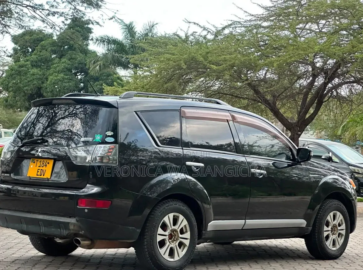 Mitsubishi Outlander 2008 Black