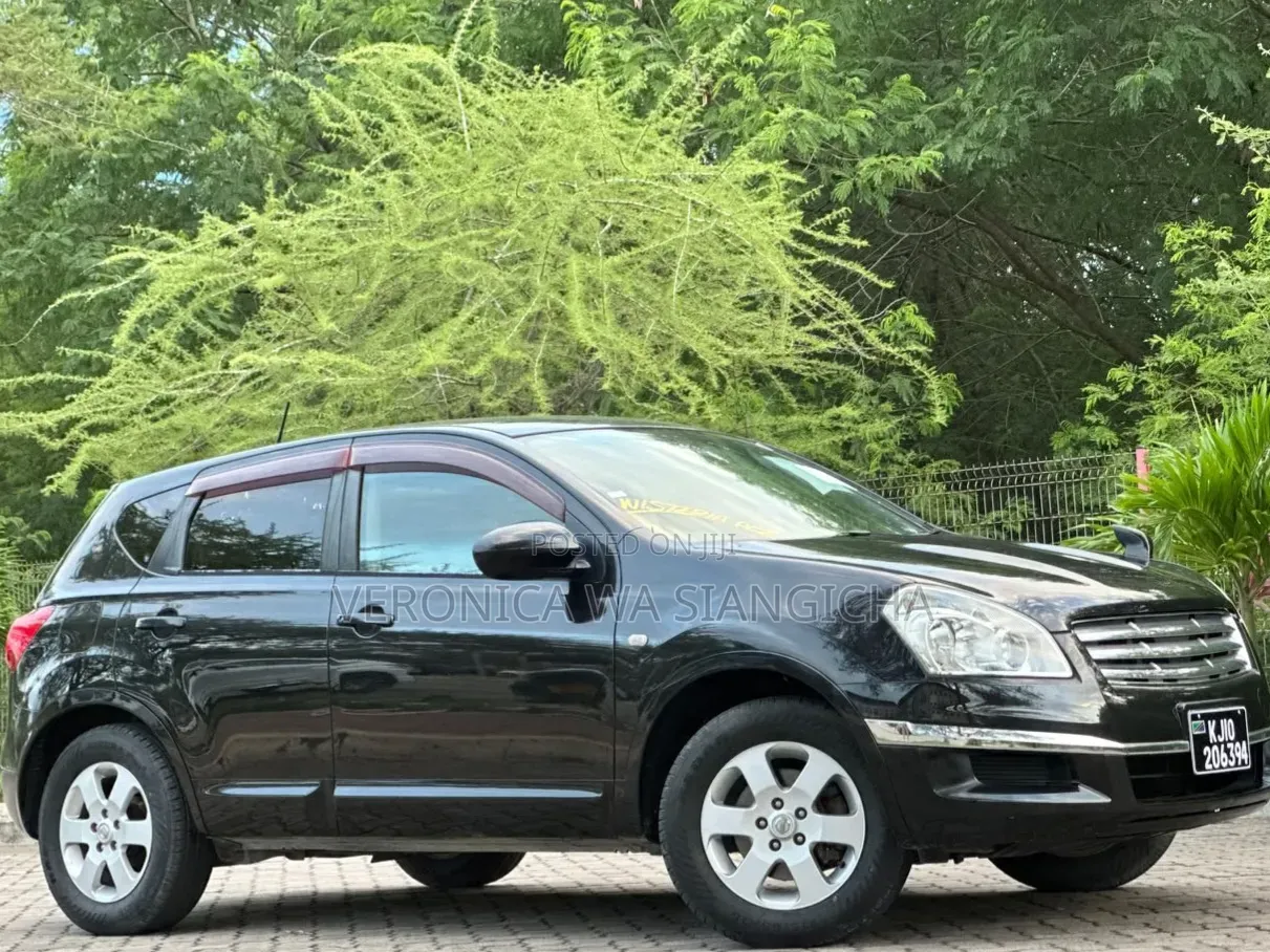 Nissan Dualis 2010 Black