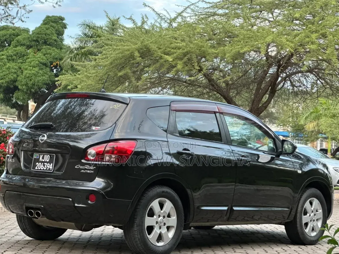 Nissan Dualis 2010 Black