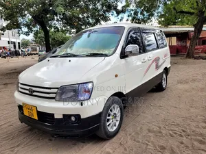 Toyota Noah 2003 White