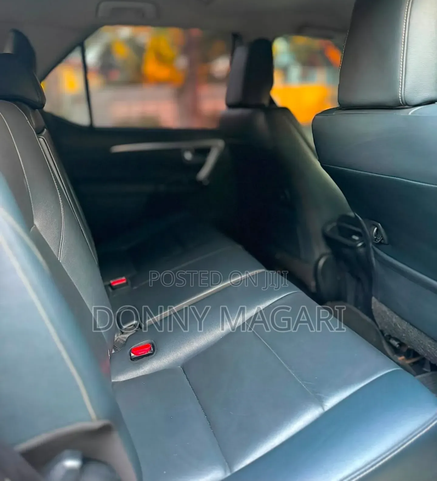 Toyota Fortuner 2021 Silver