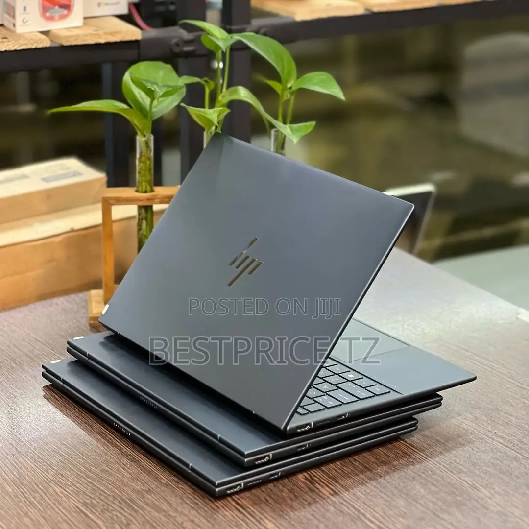 Laptop HP Elite Dragonfly G4 16GB Intel Core i7 SSD 512GB