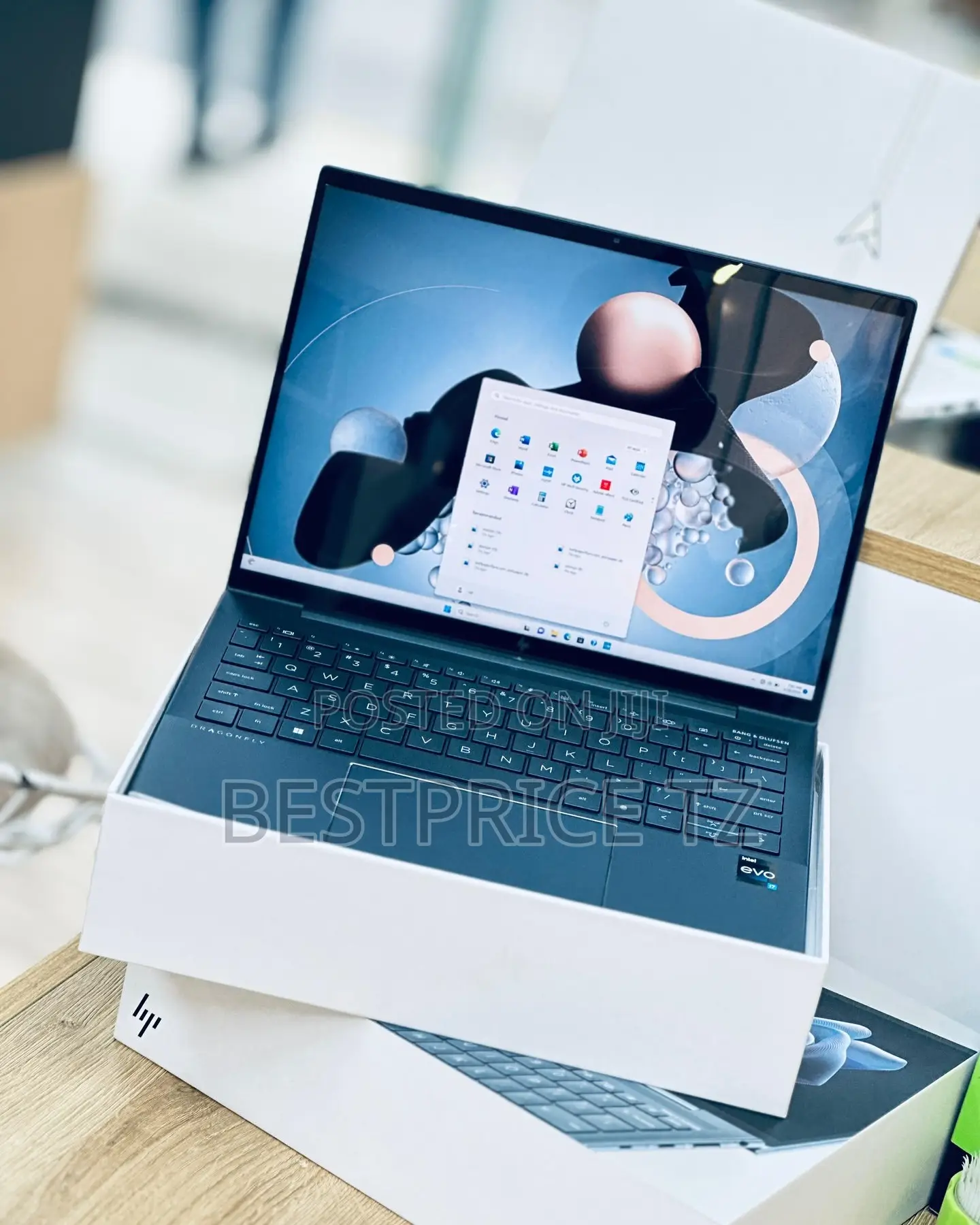 Laptop HP Elite Dragonfly G4 16GB Intel Core i7 SSD 512GB
