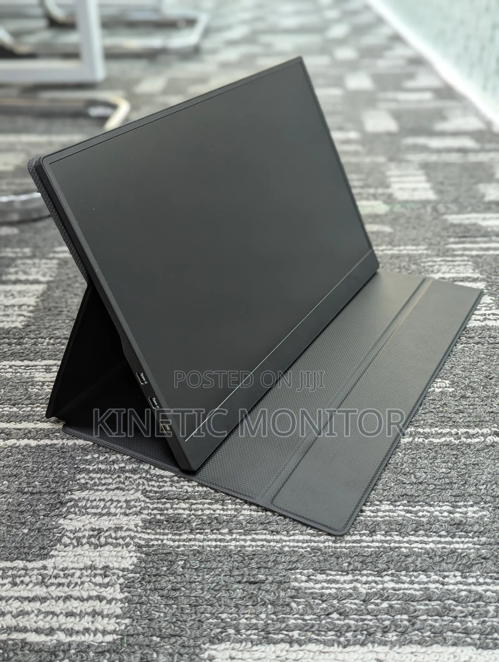 Kinetic Portable Monitor