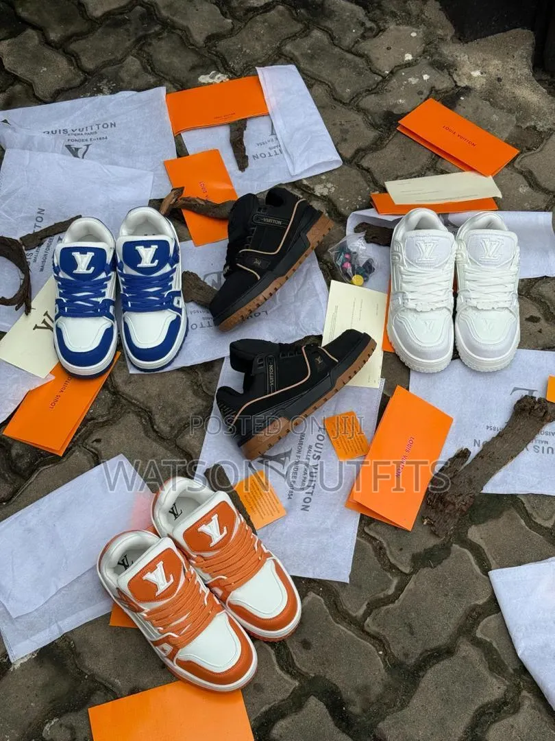 LV BRAND 4 Colours Leather Materials Men's Footwears or Shoes