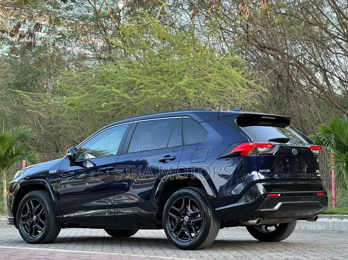 Toyota RAV4 2024 Black