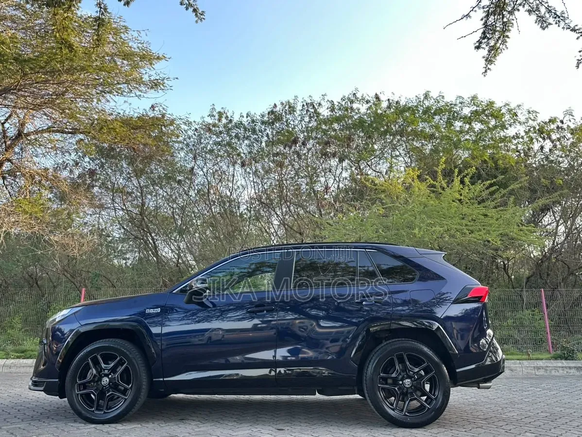 Toyota RAV4 2024 Black