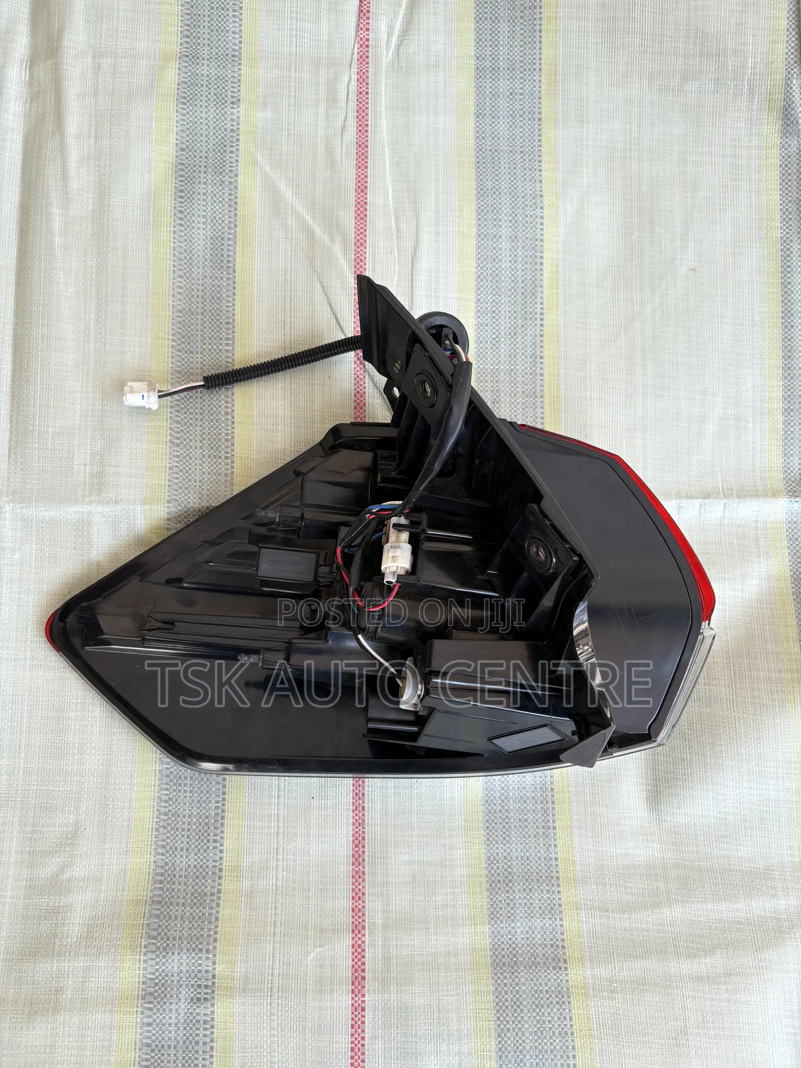 Nissan Xtrail Rear Light
