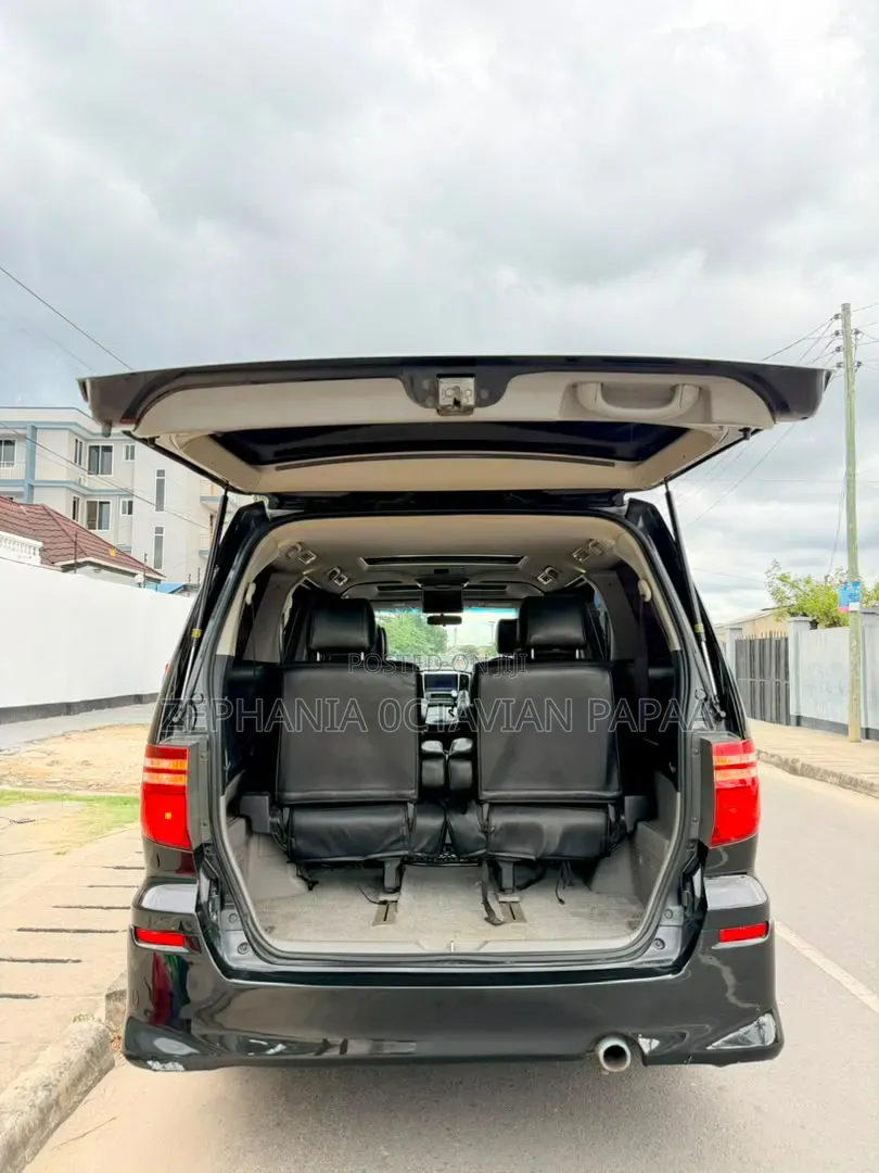 Toyota Alphard 2006 Black