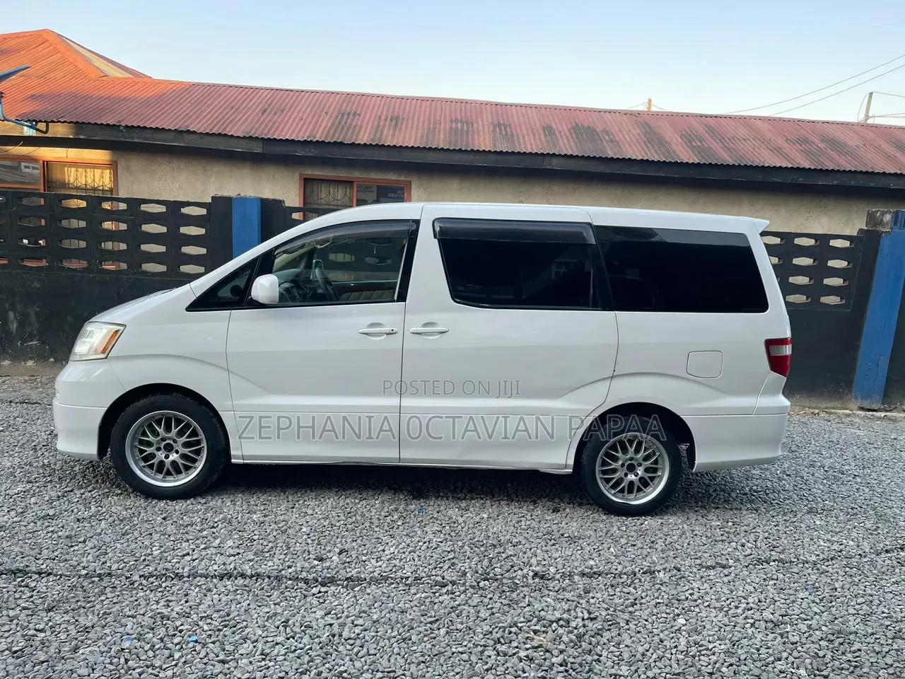 Toyota Alphard 2005 White
