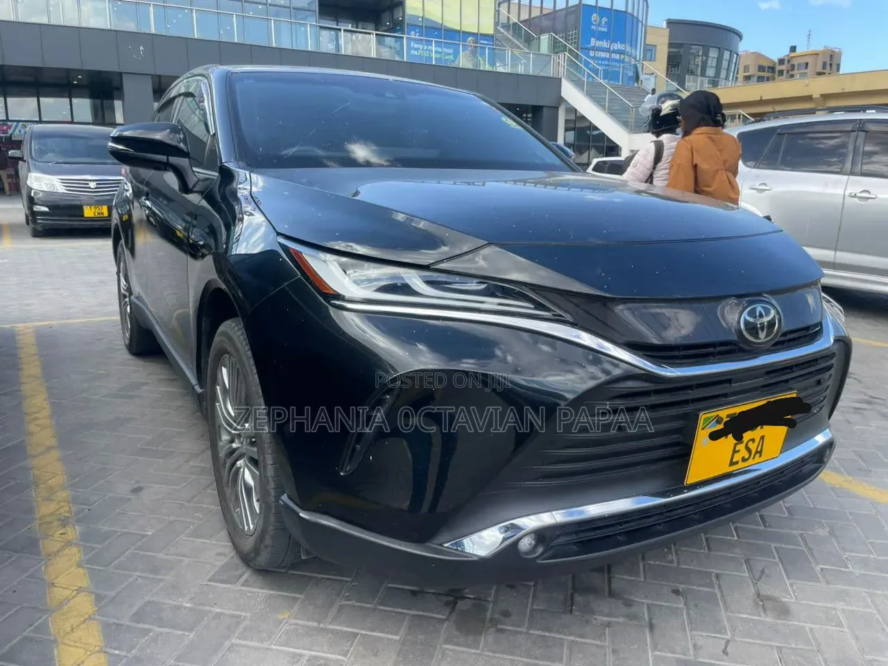 Toyota Harrier 2021 Black