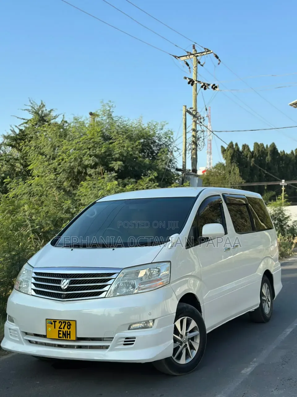 Toyota Alphard 2006 White