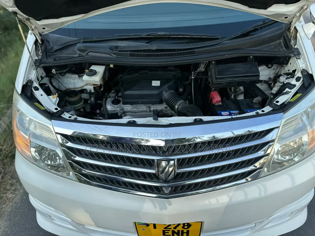 Toyota Alphard 2006 White