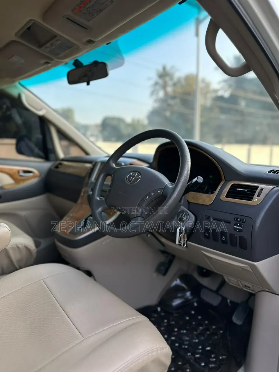 Toyota Alphard 2006 White