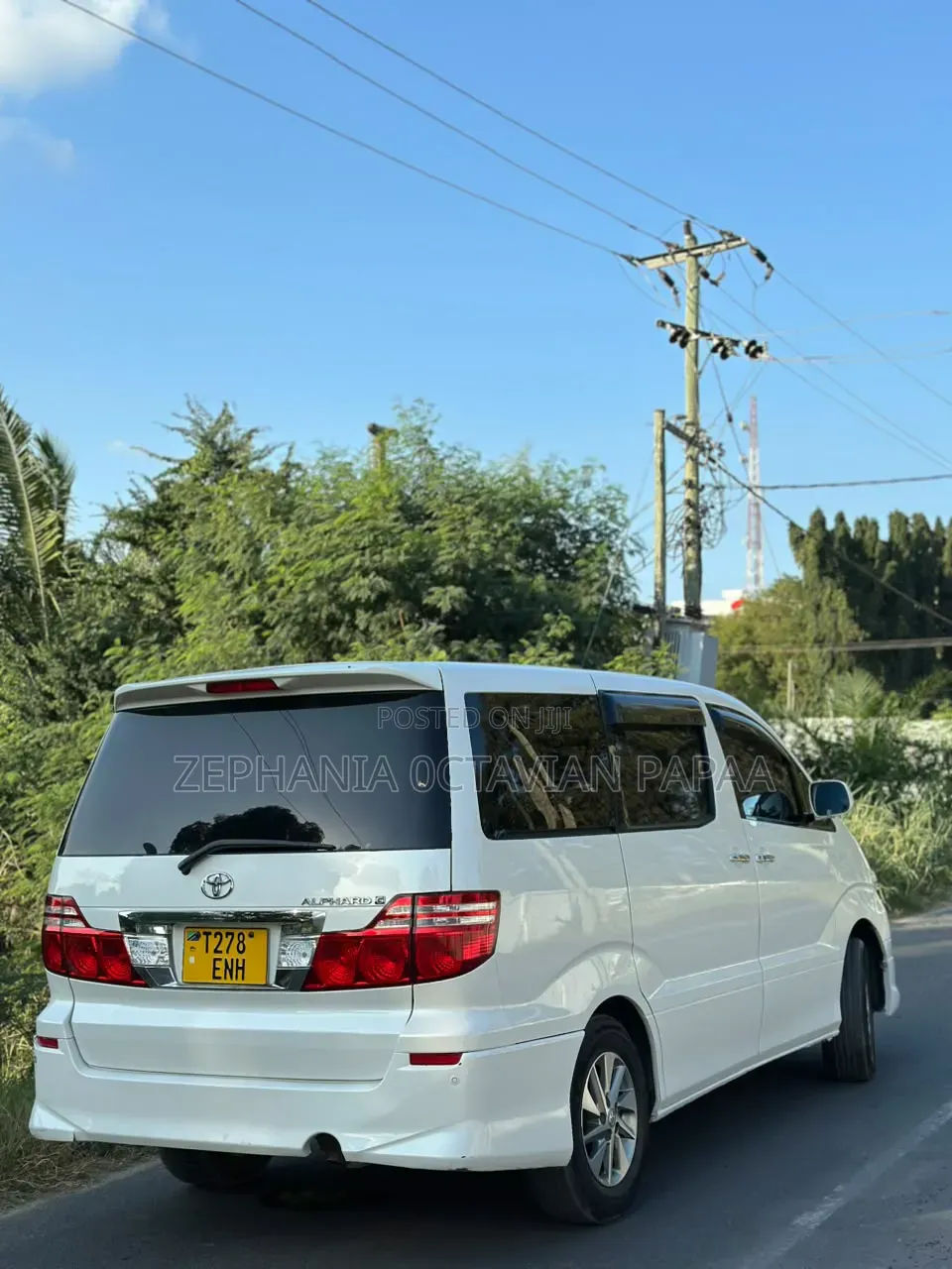 Toyota Alphard 2006 White