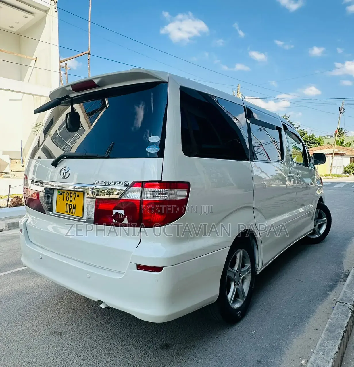 Toyota Alphard 2004 White