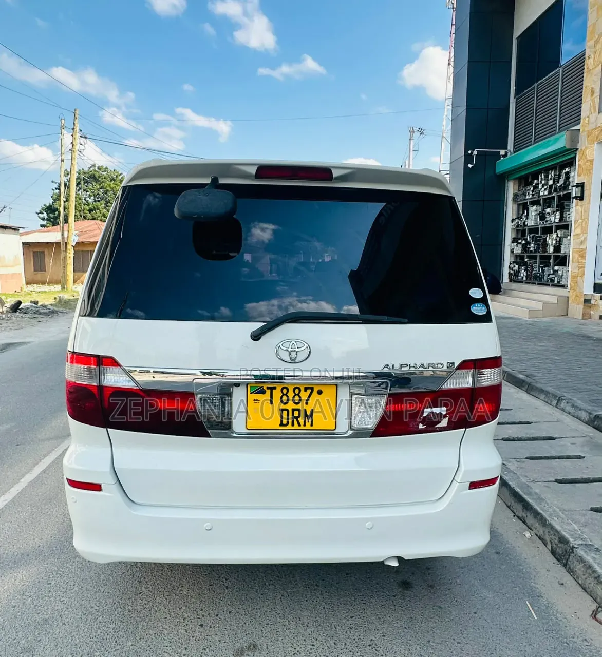 Toyota Alphard 2004 White